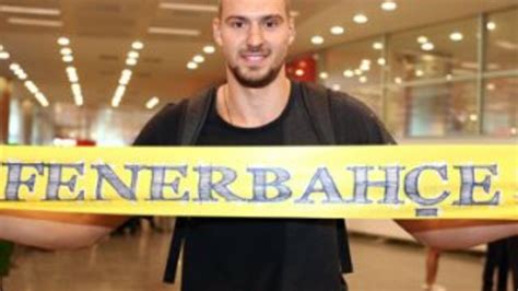 F­e­n­e­r­b­a­h­ç­e­­n­i­n­ ­y­e­n­i­ ­t­r­a­n­s­f­e­r­i­ ­İ­s­t­a­n­b­u­l­­d­a­